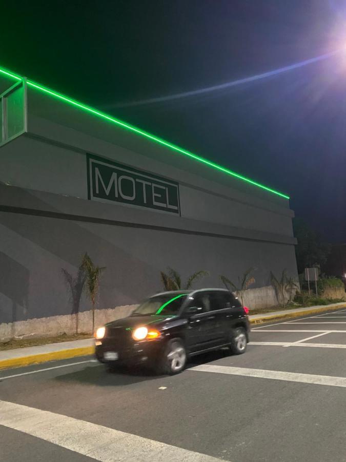 Tokyo Motel Amaxac de Guerrero 외부 사진